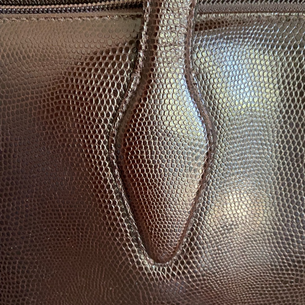Desmo Handbag - Picture 6 of 6